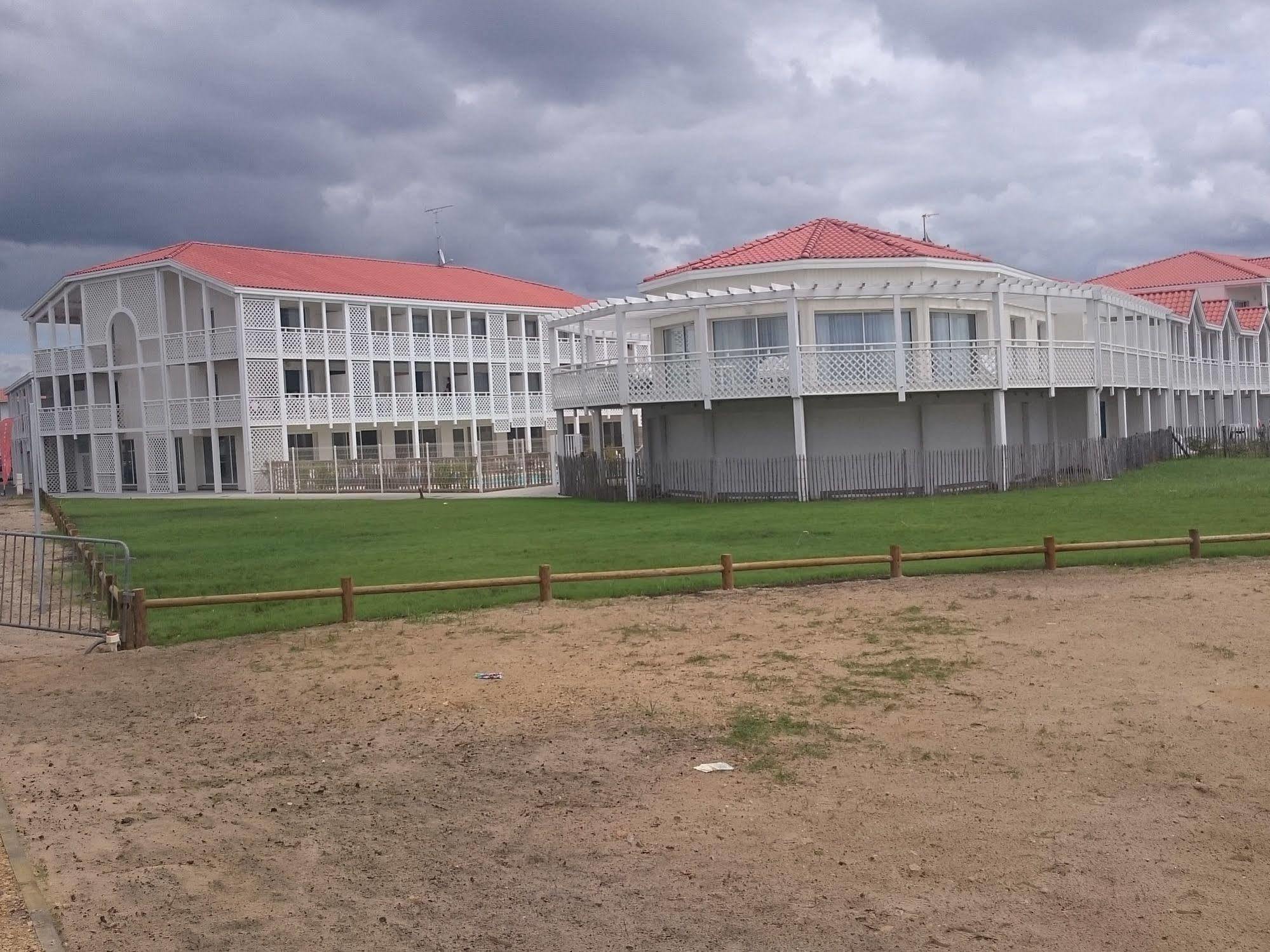 Residence Nemea Les Balcons Des Pecheurs Mimizan-Plage Exterior foto